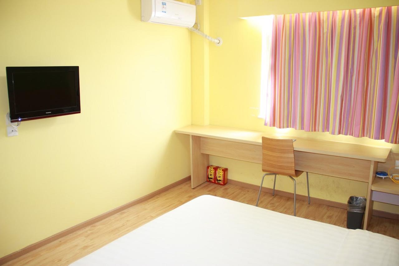 7Days Inn Nanjing Xinjiekou Shanghai Road Subway Station מראה חיצוני תמונה